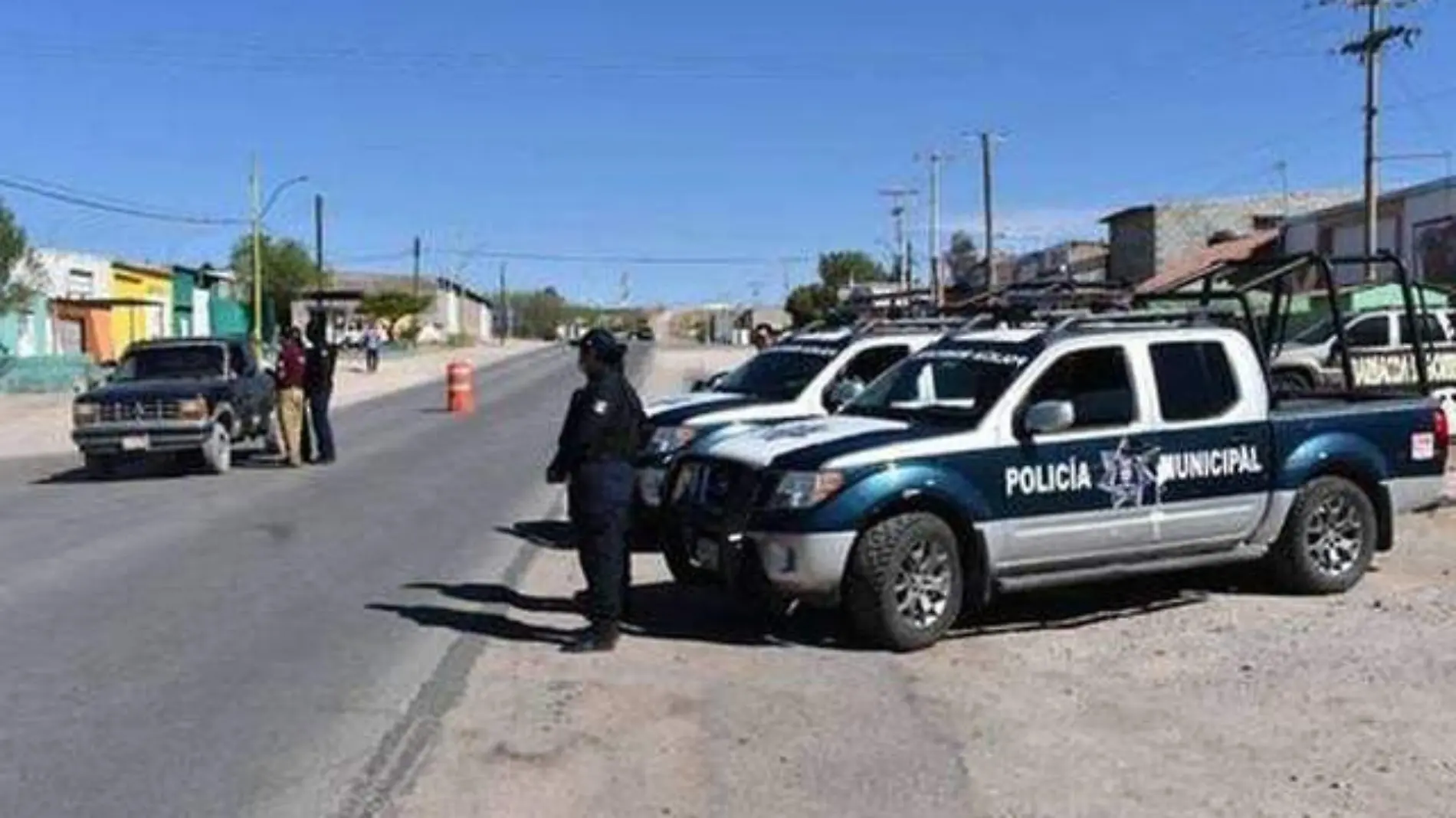 POLICIAS FOTO ARCHIVO SOL DE PARRAL (1)